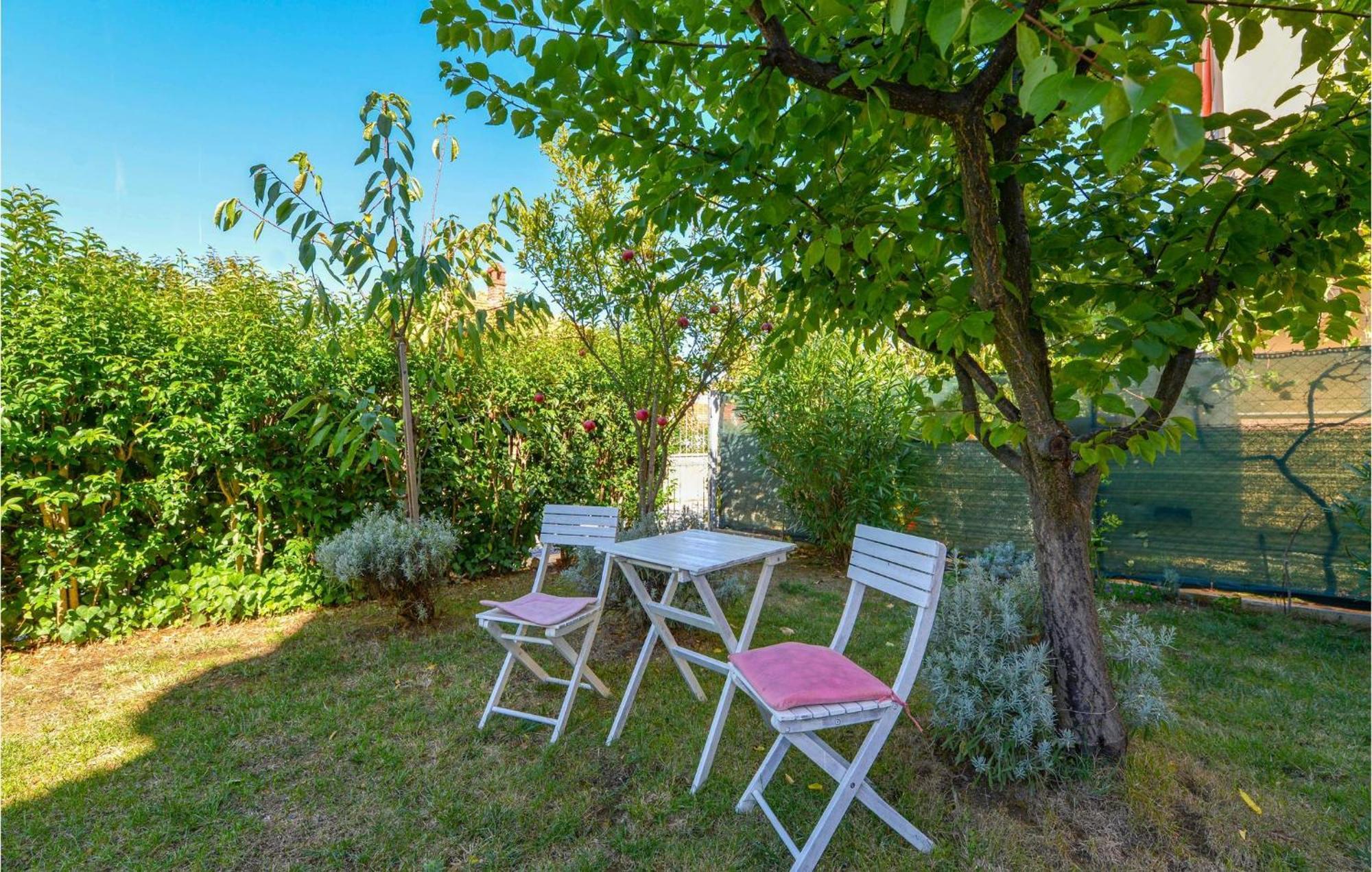 1 Bedroom Nice Apartment In Zadar Exterior photo
